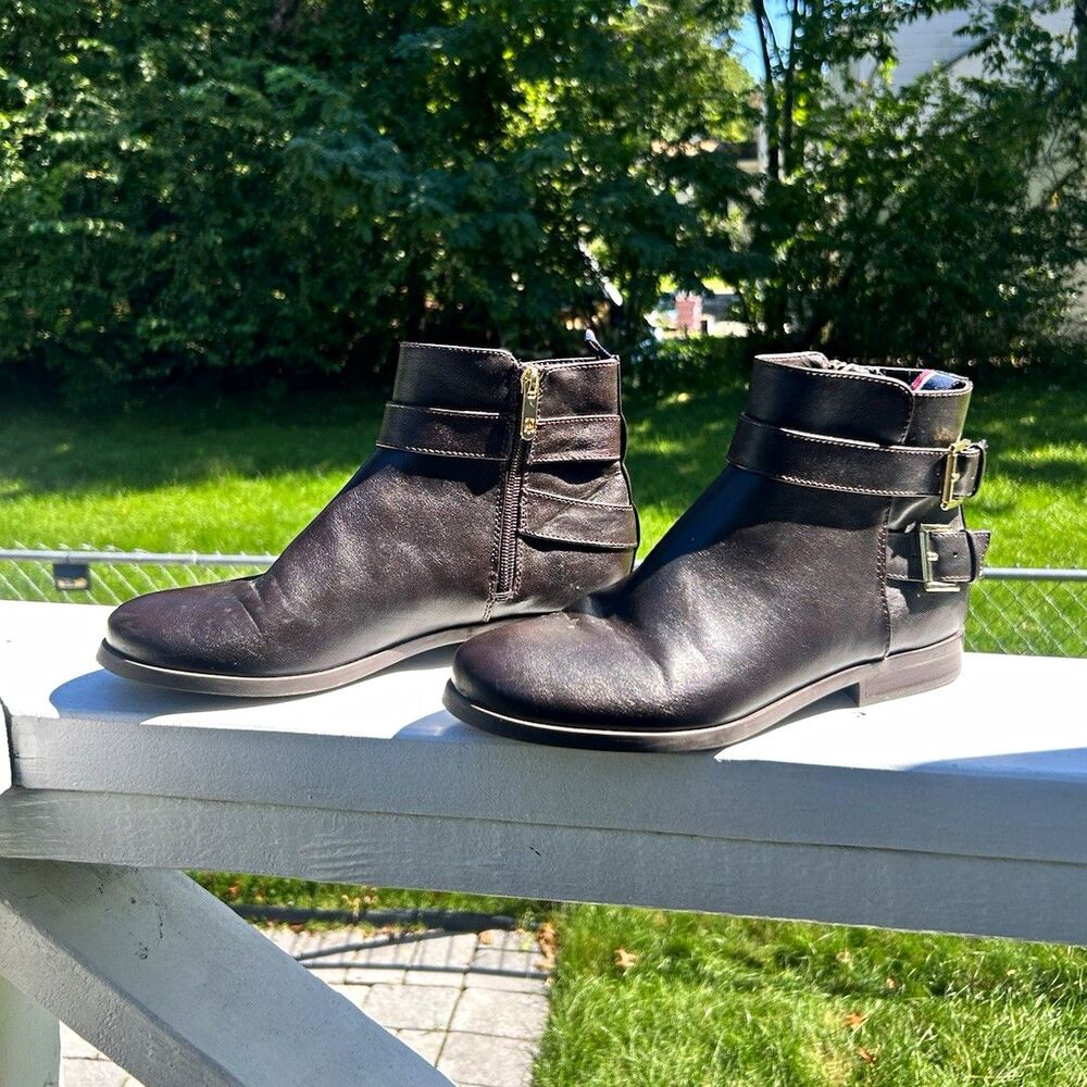 Tommy Hilfiger Women’s Black Ankle Boots Size 8.5M Buckle Zip Booties
